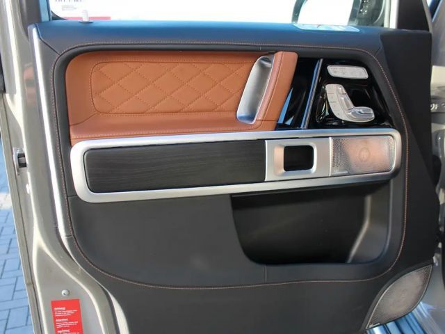 Mercedes-Benz G 500 AMG Line