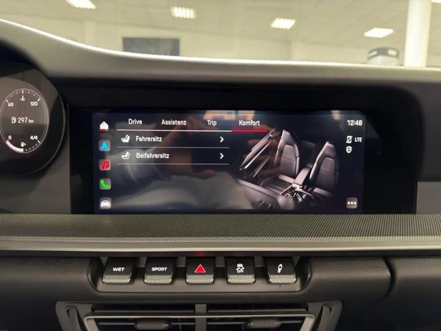 Porsche 992 Cabrio Carrera