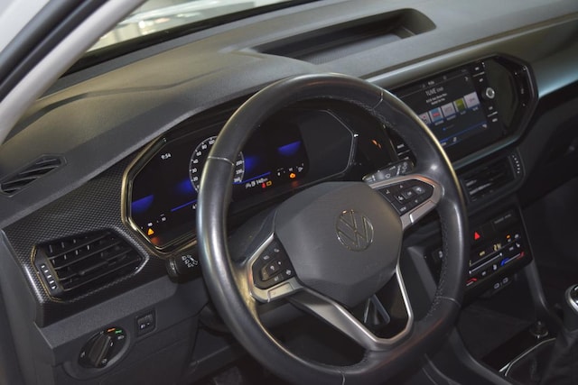 Volkswagen T-Cross TSI Navi Kamera ACC SHZ