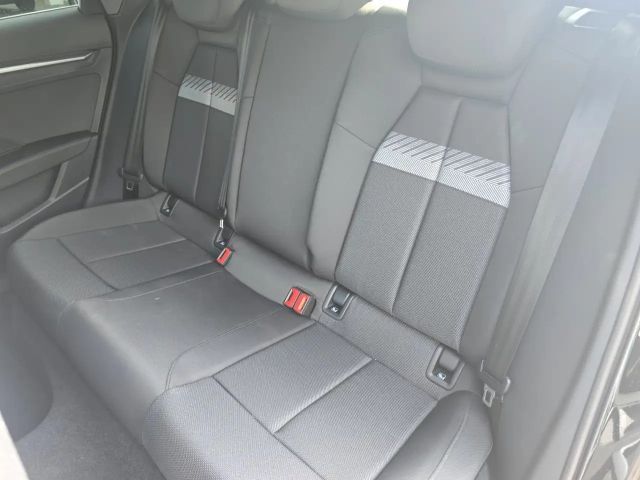 Audi A3 30 TFSI Sedan