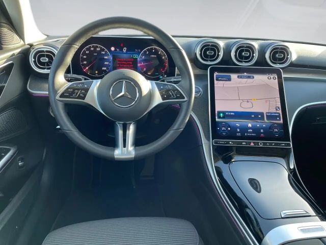 Mercedes-Benz C 180 AVANTGARDE Sedan