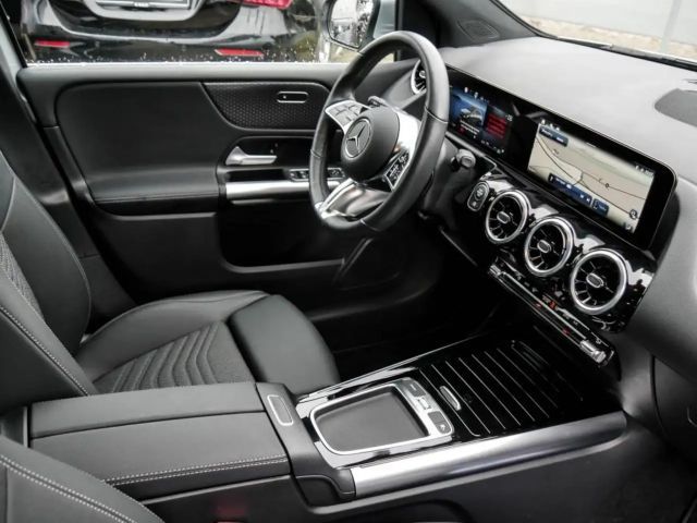 Mercedes-Benz B 200 Progressive