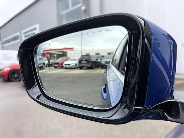 BMW 330 330e M-Sport Touring xDrive