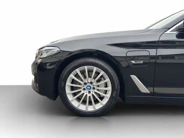 BMW 530 530e Touring