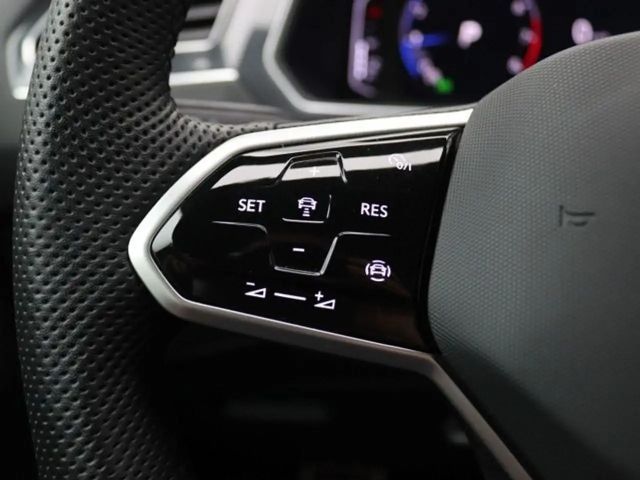 Volkswagen Tiguan 1.5 TSI DSG R-Line