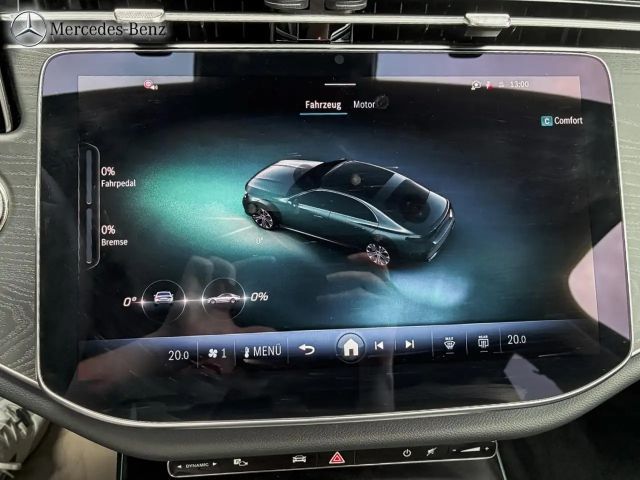 Mercedes-Benz E 200 AMG Line Sedan