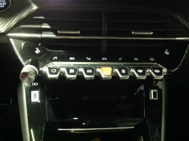 Peugeot E-2008 GT-Line