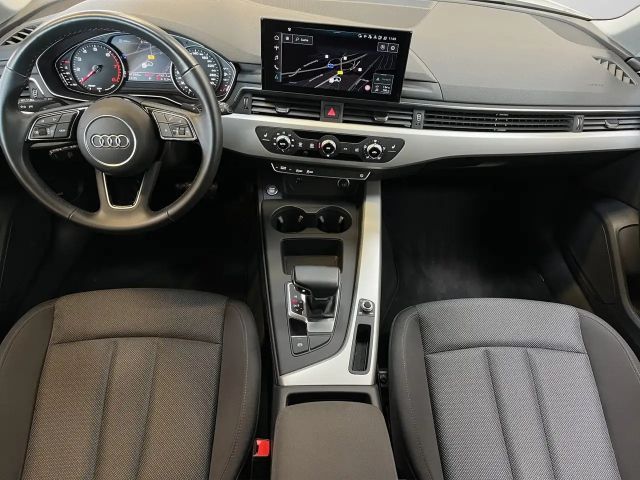 Audi A4 40 TFSI S-Line
