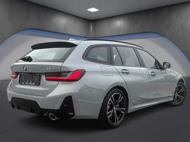 BMW 330 330i Touring xDrive
