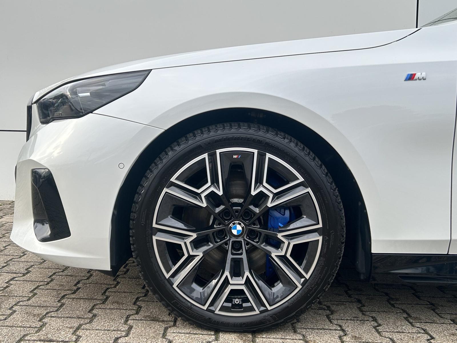 BMW 540 540d M-Sport Touring xDrive