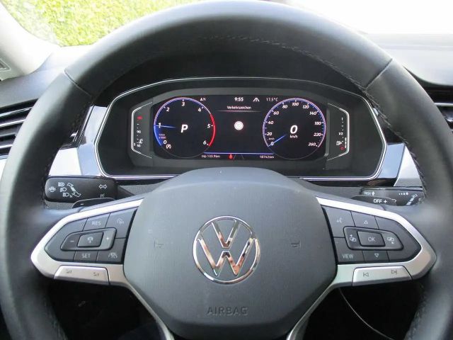 Volkswagen Passat 2.0 TDI Business DSG Variant