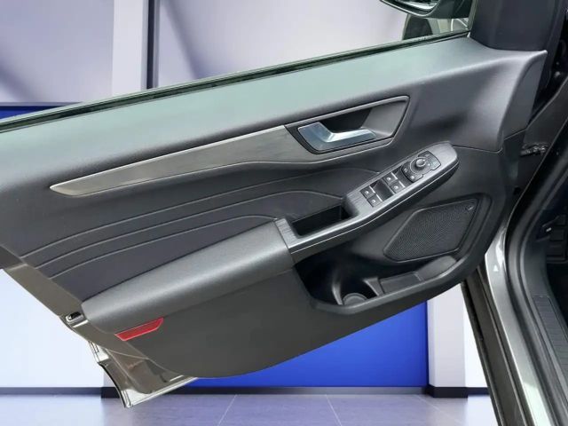 Ford Kuga Plug in Hybrid Titanium