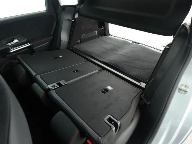 Mercedes-Benz B 200 AMG Line