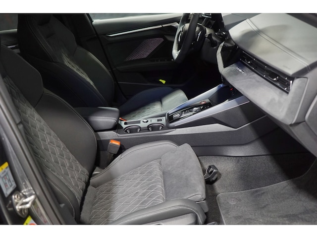 Audi S3 Quattro S-Tronic Sedan