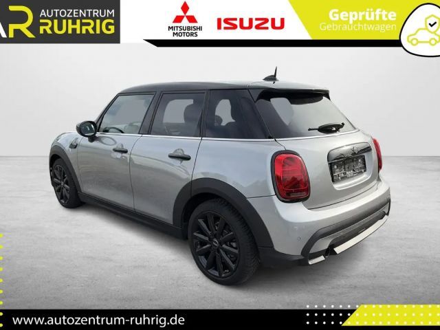 MINI Cooper mit Premium Extra Paket