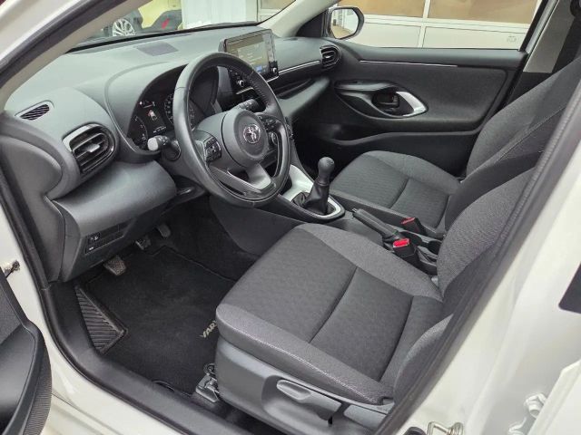 Toyota Yaris 1.0 VVT-i Comfort Hatchback