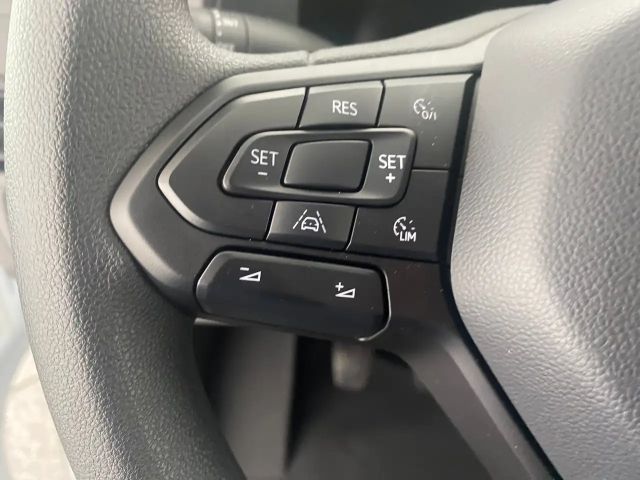 Volkswagen Transporter Lang T7