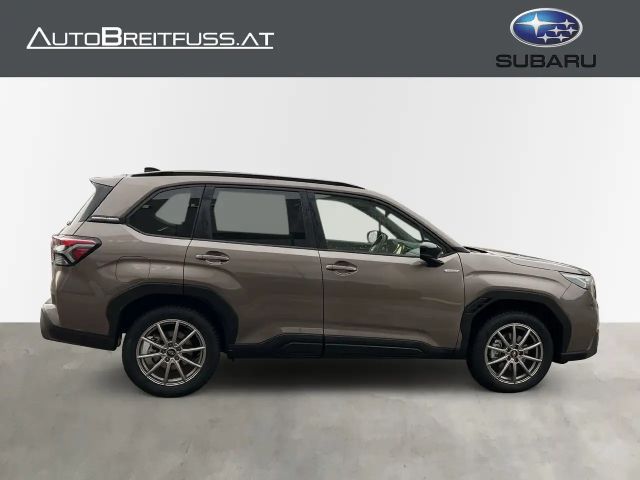 Subaru Forester AWD Premium e-Boxer e-Boxer