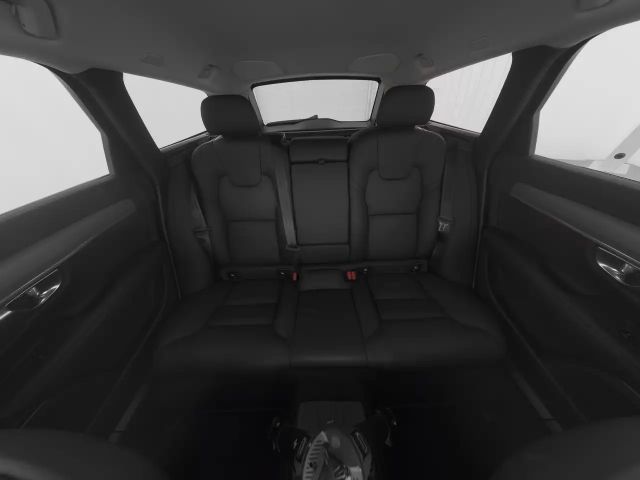 Volvo V90 AWD Dark Plus T6