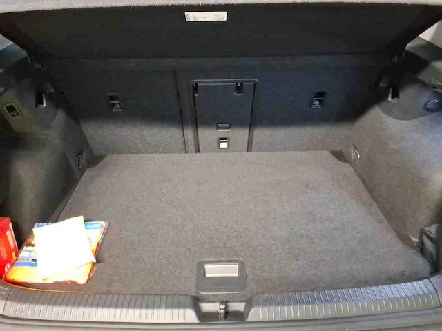 Volkswagen Golf 2.0 TDI DSG