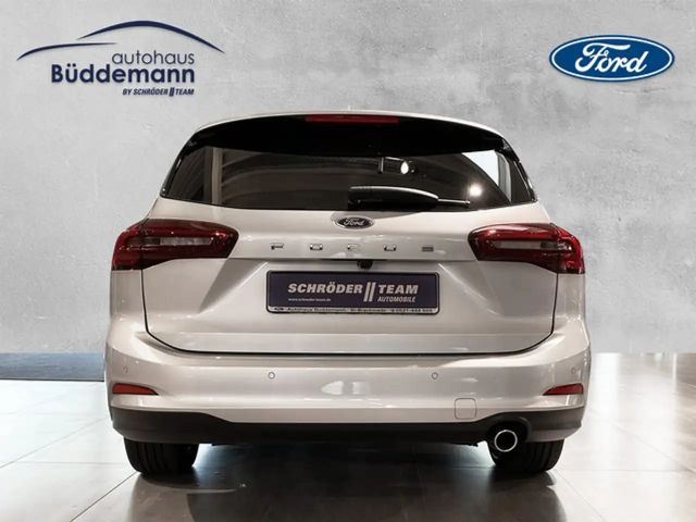 Ford Focus Titanium Wagon