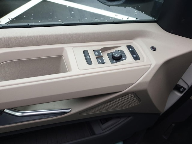 Volkswagen Multivan 2.0 TDI DSG Lang T7