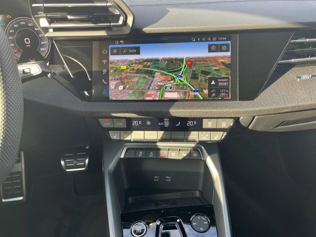 Audi A3 S-Tronic Sedan