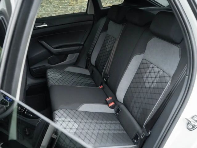 Volkswagen Taigo DSG R-Line Style