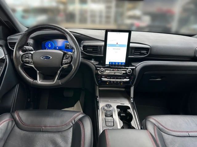 Ford Explorer Plug in Hybrid ST Line