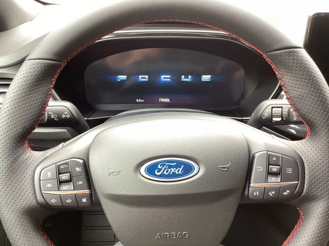 Ford Focus EcoBoost ST Line Wagon