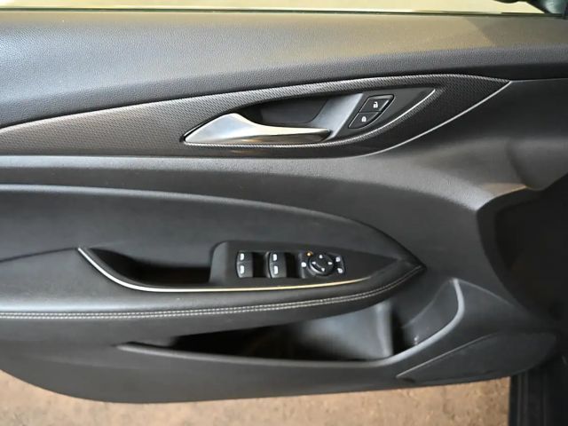 Opel Insignia Edition Sports Tourer