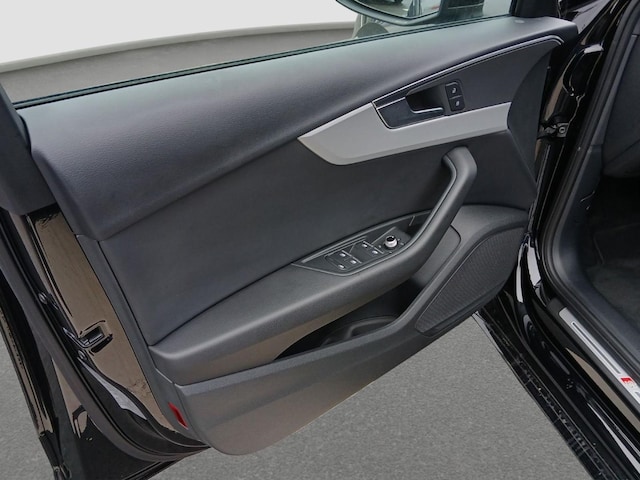 Audi A4 45 TFSI Avant Quattro S-Line S-Tronic