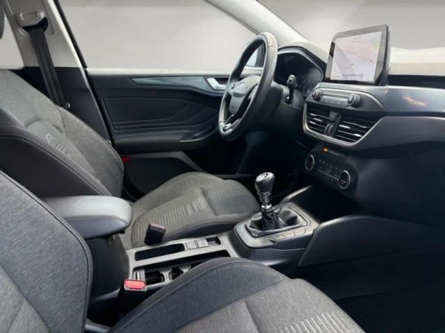 Ford Focus Active Wagon