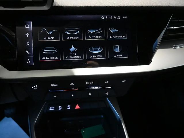 Audi A3 30 TDI Sedan