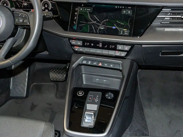 Audi A3 40 TFSI Hybride Sedan