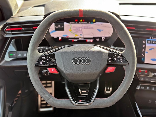 Audi RS3 Quattro S-Tronic Sedan