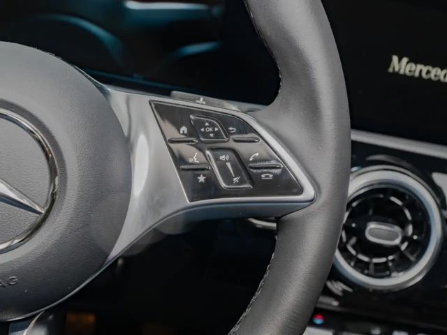 Mercedes-Benz A 200 Progressive