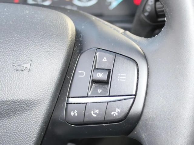 Ford Puma EcoBoost Titanium