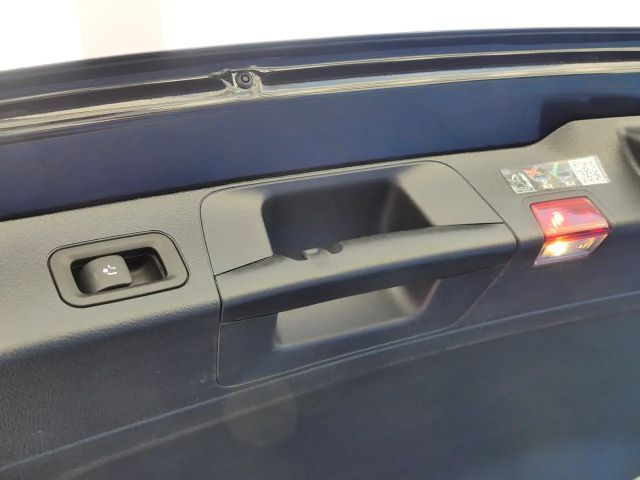 Mercedes-Benz GLB 250 4MATIC AMG Line