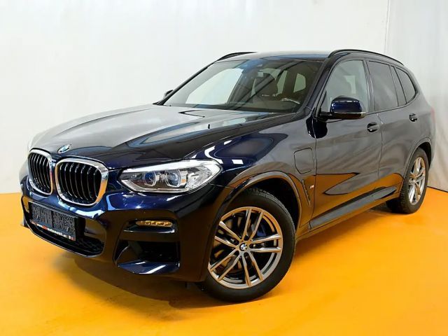 BMW X3 xDrive30e