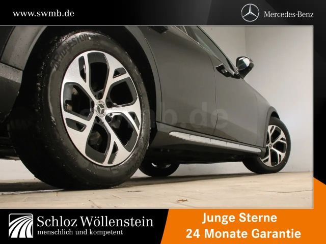 Mercedes-Benz E 220 4MATIC E 220 d