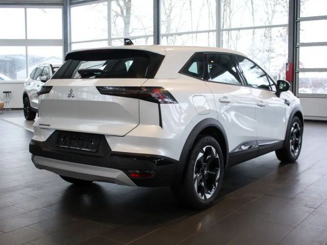 Mitsubishi Grandis Diamant PLUS 1.3 T-Benziner 7-DCT