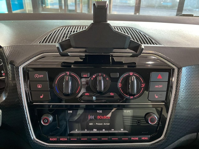 Volkswagen up! up! 1.0 Ganzjahresreifen Klimaanlage