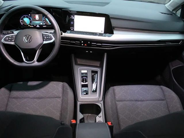 Volkswagen Golf DSG Life