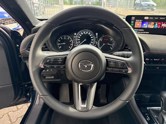 Mazda 3 2.5L SkyActiv e-Skyactiv