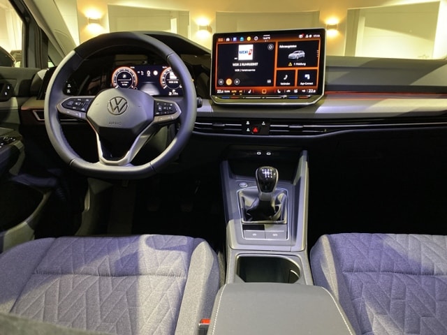 Volkswagen Golf 1.5 TSI Golf VIII