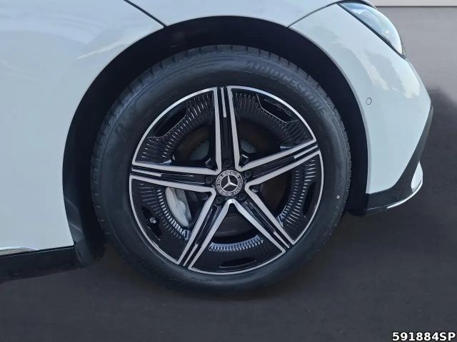 Mercedes-Benz EQE 300 AMG Line Sedan