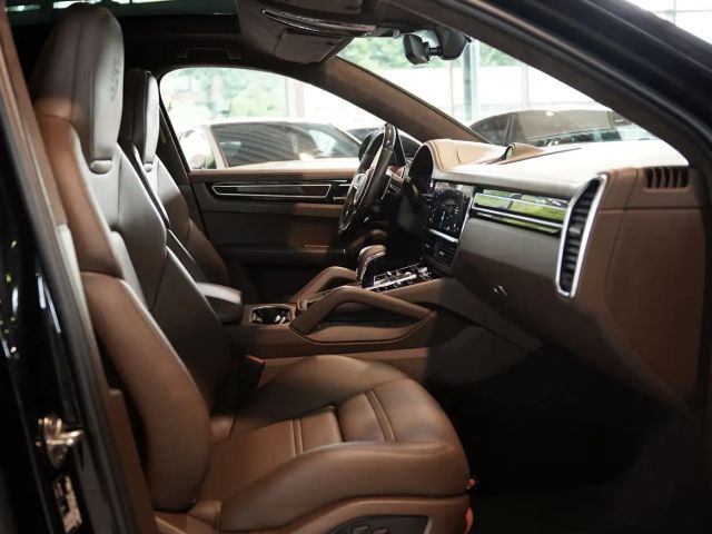 Porsche Cayenne Coupé GTS