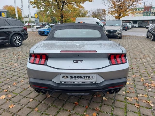 Ford Mustang Convertible GT 5.0 V8