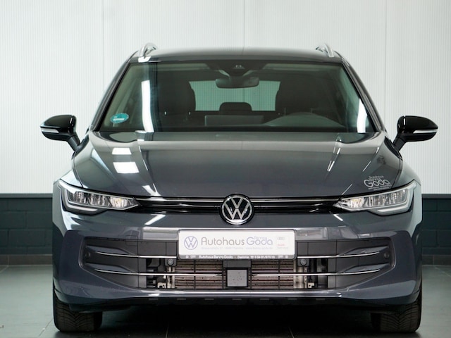 Volkswagen Golf 1.5 eTSI DSG Variant